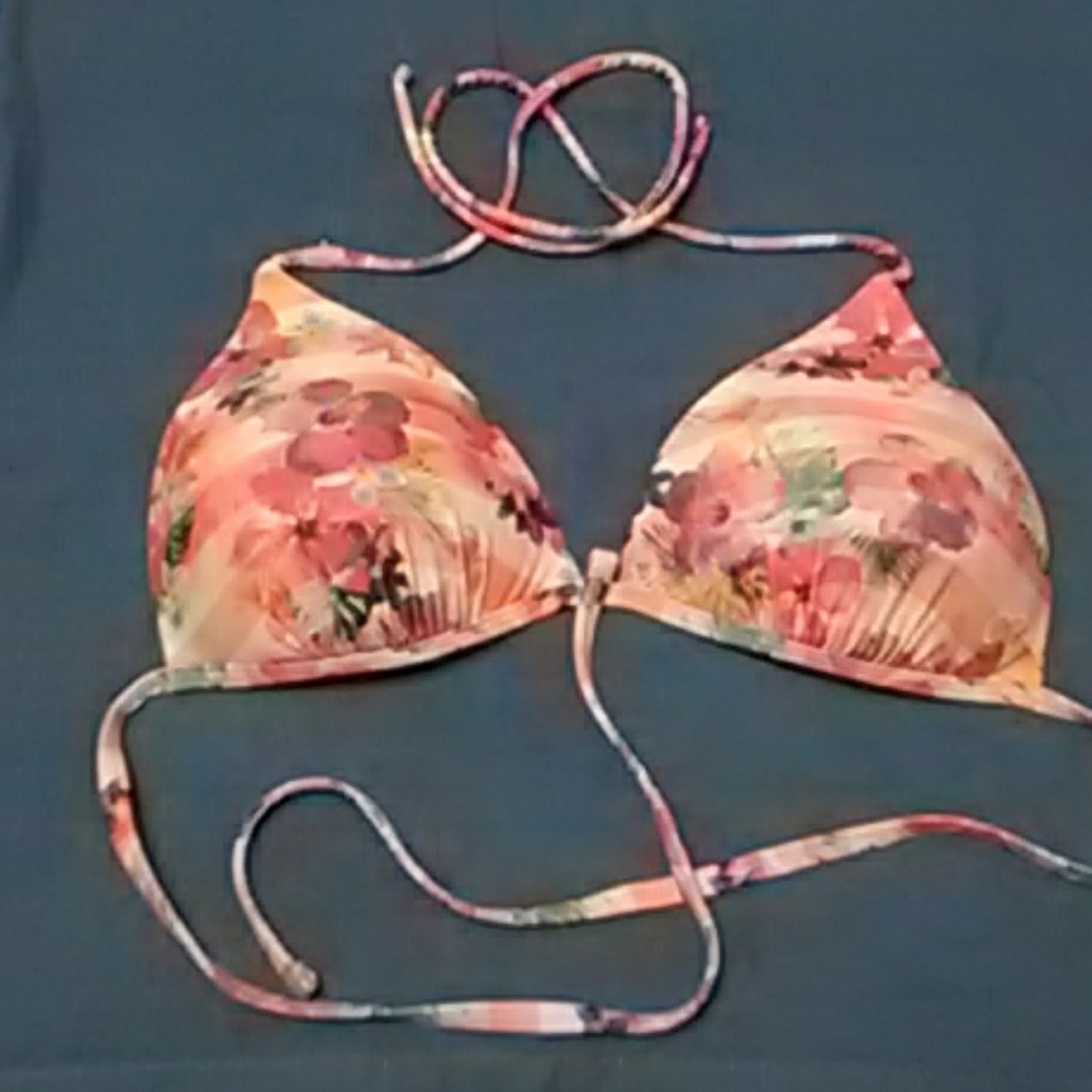 Bathing suit top